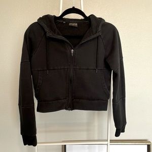 Gymshark black cropped hoodie zipper sweatshirt